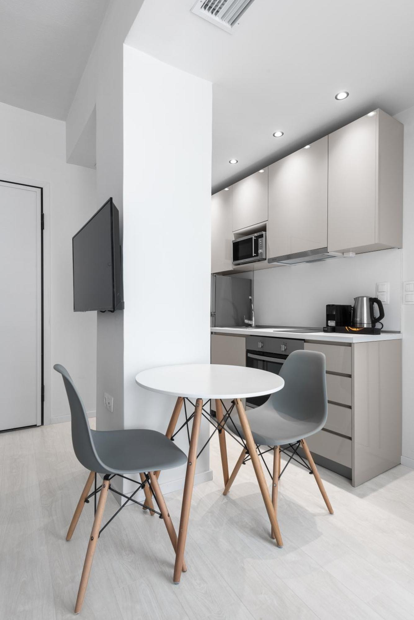 סלוניקי Denizen Boutique Apartments, Nilie Hospitality Mgmt מראה חיצוני תמונה